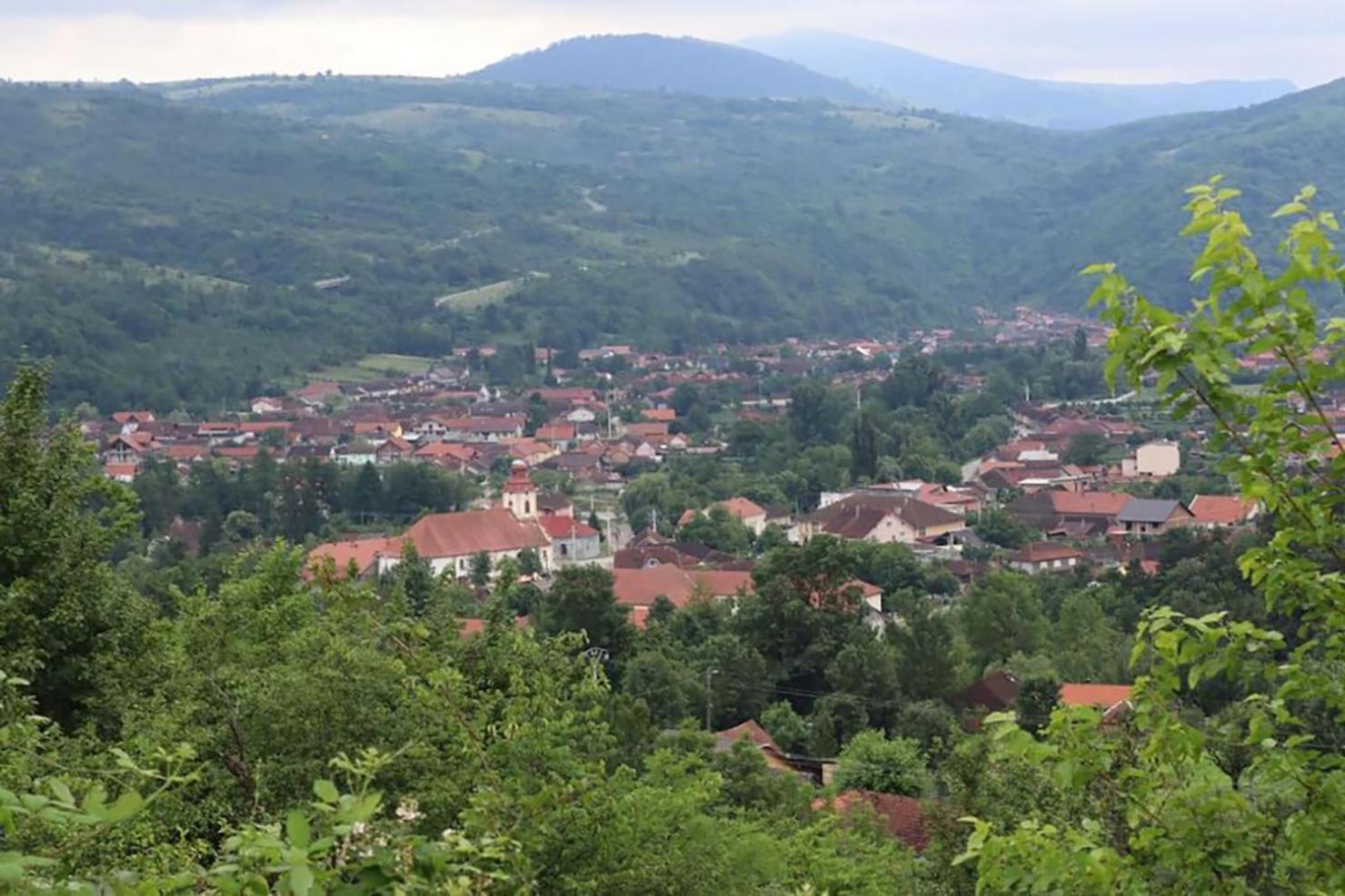 Salas U Bregu In Cheile Carasului Crasova Exteriér fotografie